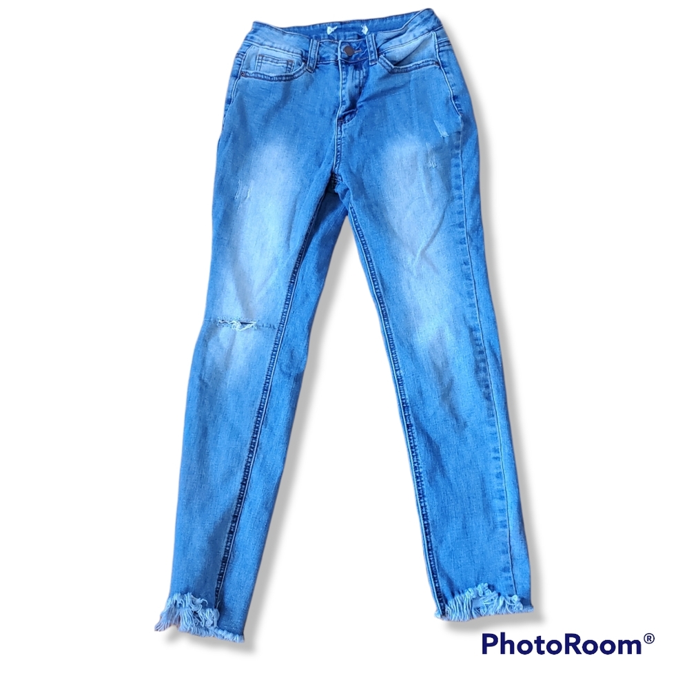 Distressed Skinny Jeans